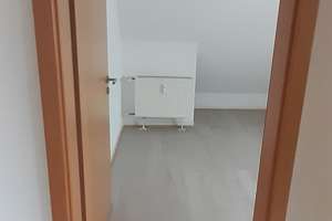 Gemütliche, gepflegte 3-Zimmer Dachgeschosswohnung in Wiesbaden Nordost – Die vollständige Adresse der Immobilie erhältst du vom Anbieter., 65195 Nordost, Wiesbaden – Vorschaubild 9