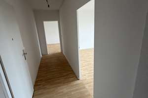 Mit WBS160-220! 2-Zimmer-Wohnung in Friedrichshain – Lichtenberger Straße 21, 10179 Friedrichshain, Berlin – Vorschaubild 3