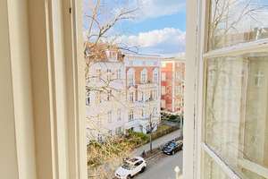 Sanierte 4-Zimmer-Altbauwohnung mit Traumgarten & Zugang zu den Ceciliengärten – Sponholzstraße 40, 12159 Schöneberg, Berlin – Vorschaubild 3