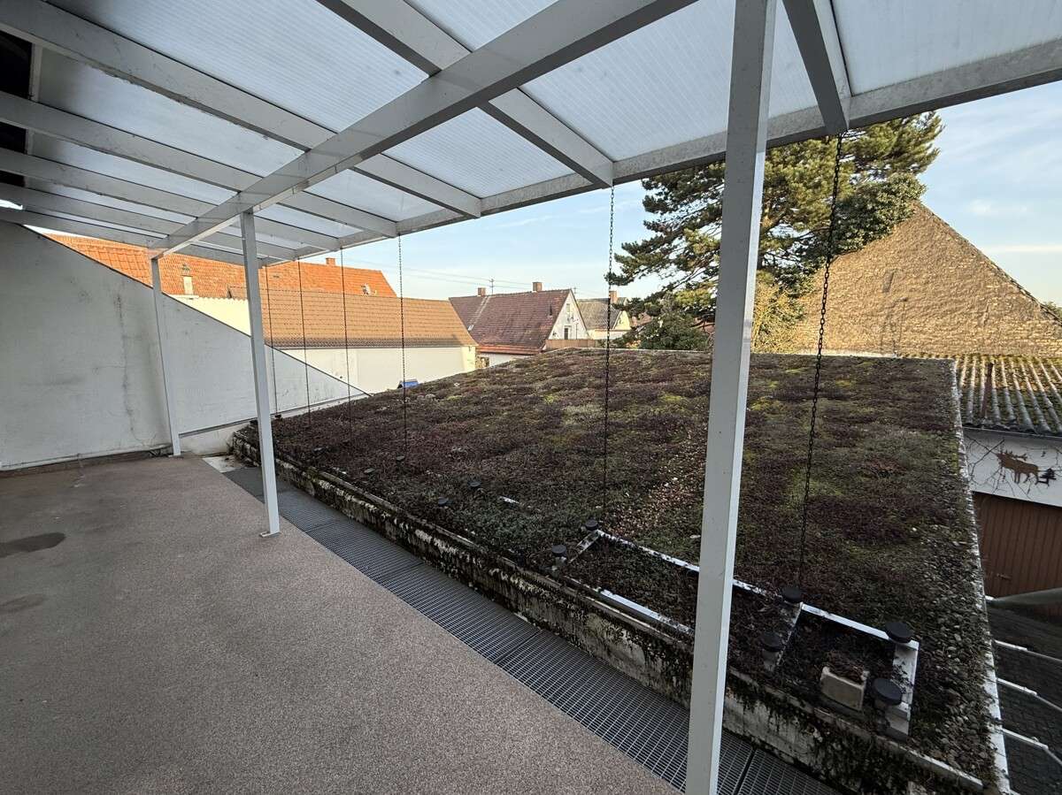 "Willkommen daheim!" Schönes 2-FH mit Garten, Garage, Balkon + Terrasse in zentraler Lage, Karlsruhe Kreis – Bild 4