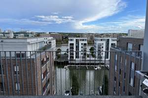 Unverbaubarer Blick im Westhafen 8. OG, 3 Zimmer, bezugsfertig von privat