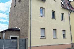 Einfamilienhaus mit Einliegerwohnung in Annaburg zu verkaufen – Wittenberg (Kreis) – Vorschaubild 1
