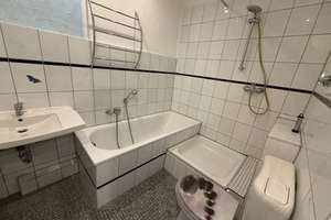 Für Kapitalanleger oder Eigennutzer. Freie 3-Zimmerwohnung mit Balkon. – Husemannstraße 41, 47198 Hochheide, Duisburg – Vorschaubild 4