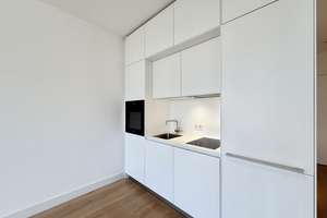 Ab sofort. Wohnung im Repräsentativem Neubauensemble. Concierge, Fitnessraum, Dachterrasse, Stellpl. – Clementine-von-Braunmühl-Weg 0, 81541 Obere Au, München – Vorschaubild 16