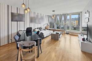 Traumhafte 3-Zimmer-Dachgeschosswohnung mit schönem Balkon im zentralen Krefeld-Dießem – Die vollständige Adresse der Immobilie erhältst du vom Anbieter., 47805 Dießem/Lehmheide, Krefeld – Vorschaubild 3
