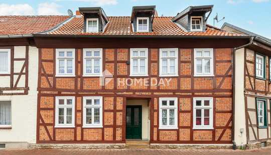 Bild von Historisches Mehrfamilienhaus mit 3 vermieteten Wohneinheiten: Ein ideales Investitionsobjekt