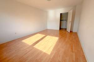 Über den Dächern leben! Bezugsfreie 2-Zimmer-Whg | ca. 90 m² | Wintergarten & Balkon | Unterbilk – 40217 Unterbilk, Düsseldorf – Vorschaubild 6