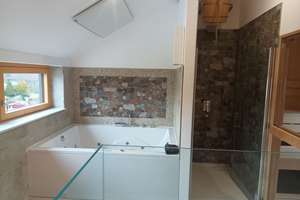 Einzigartiges und architektonisch beeindruckendes Reihenhaus mit Sauna und Garten – Die vollständige Adresse der Immobilie erhältst du vom Anbieter., 90542 Eckental – Vorschaubild 12