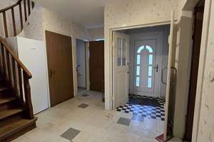 Einfamilienhaus mit großem Garten, überdachtem Balkon, Terrasse und 3 Garagen sucht neue Familie! – Die vollständige Adresse der Immobilie erhältst du vom Anbieter., 71263 Weil der Stadt – Vorschaubild 7
