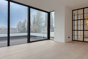 Luxusvilla mit weitläufigem Grundstück – Exklusives Wohnen nahe Landshut – Die vollständige Adresse der Immobilie erhältst du vom Anbieter., 84032 Altdorf – Vorschaubild 13