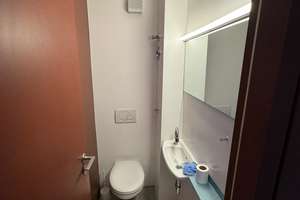 Wohnen mit Charakter: Vier-Zimmer-Wohnung in der Innenstadt-West – Waldstrasse 17, 76133 Innenstadt-West, Karlsruhe – Vorschaubild 12