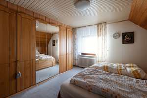 Doppelhaushälfte mit viel Platz für Ideen – Die vollständige Adresse der Immobilie erhältst du vom Anbieter., 46147 Sterkrade-Nord, Oberhausen – Vorschaubild 4
