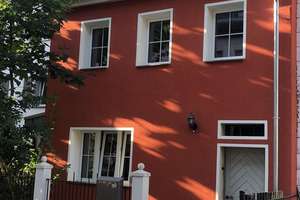 PREISREDUZIERUNG! Heidingsfeld: gemütliches Häuschen mit Potential