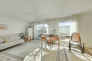 Einzigartiger Atrium-Bungalow vereint zeitlose Architektur mit absoluter Privatsphäre – Die vollständige Adresse der Immobilie erhältst du vom Anbieter., 70619 Riedenberg, Stuttgart – Vorschaubild 9
