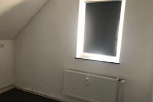 Dachgeschoßwohnung mit schönem Ausblick – Die vollständige Adresse der Immobilie erhältst du vom Anbieter., 42699 Ohligs/Aufderhöhe/Merscheid, Solingen – Vorschaubild 3