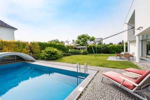LUXURIÖSES EINFAMILIENHAUS MIT EINLIEGERWOHNUNG, GROßEM GARTEN & POOL IN BAD KROZINGEN – Die vollständige Adresse der Immobilie erhältst du vom Anbieter., 79189 Bad Krozingen – Vorschaubild 11