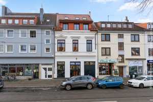 Bremen - Peterswerder | Gepflegtes Reihenmittelhaus mit Wohn- und Gewerbeeinheit (Kindergarten) in g – Bremen – Vorschaubild 2