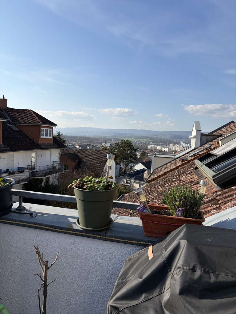 Immobilie in Budenheim - Großzügig Wohnen über den Dächern von Budenheim - Bild 0