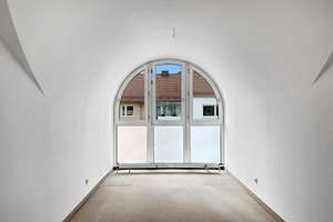 Helle 3-Zi-DG-Whg mit Süd-West-Loggia für Selbstnutzer und Anleger – Die vollständige Adresse der Immobilie erhältst du vom Anbieter., 90480 Gleißhammer, Nürnberg – Vorschaubild 7