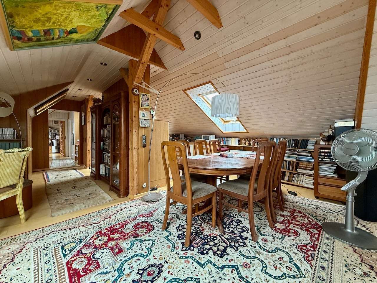 Immobilie in Langenhagen - Großzügiges Wohnen über zwei Ebenen – 5-Zimmer-Maisonette-Wohnung in Langenhagen-Engelbostel - Bild 0