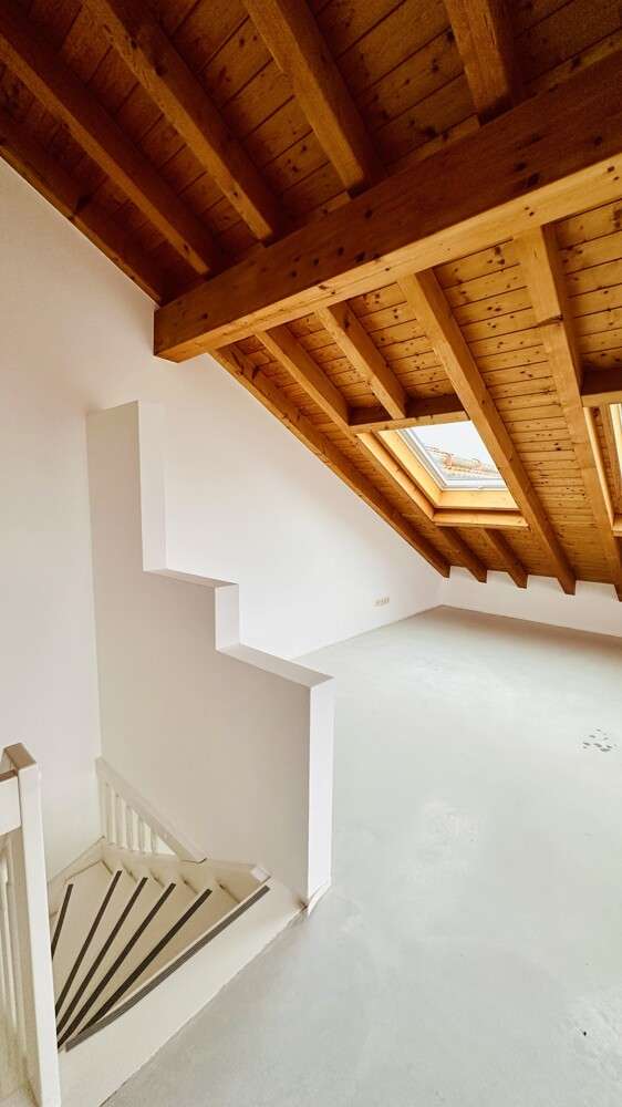 Immobilie in Aschau im Chiemgau - Großzügige 3-Zimmer-Maisonettewohnung mit herrlichem Berg- und Schlossblick - Bild 0