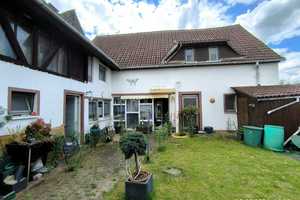 Ex Scheune mit Garten und Carport, Hinterliegerbebauung – Groß-Gerau (Kreis) – Vorschaubild 1