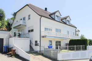 Viel Platz: Gepflegte Doppelhaushälfte mit Garten, Freistellplatz und einer Garage in Innenstadtlage – Deggendorf (Kreis) – Vorschaubild 1