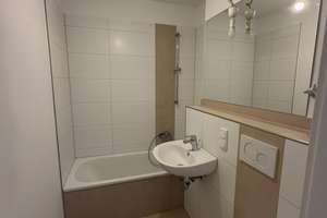 +++LICHTDURCHFLUTET UND RHEINBLICK +++ – Essenberger Str. 285, 47059 Neuenkamp, Duisburg – Vorschaubild 7