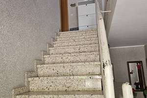 Schöne Maisonettewohnung in zentraler aber grünger Lage – Die vollständige Adresse der Immobilie erhältst du vom Anbieter., 42655 Gräfrath, Solingen – Vorschaubild 2