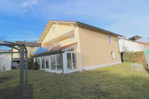 Großzügiges Einfamilienhaus mit Wellnessbereich, in ruhiger Lage, 5 Minuten von BMW in Dingolfing – Die vollständige Adresse der Immobilie erhältst du vom Anbieter., 84130 Dingolfing – Vorschaubild 17