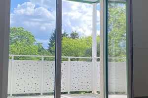 Stilvoll modernisierte 2-Zimmerwohnung mit großem Südwest-Balkon! – Godefriedstr. 8, 44265 Dortmund – Vorschaubild 1