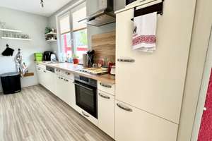 Besonderes Wohn- und Anlageobjekt: Haus mit bis zu vier Einheiten! – Die vollständige Adresse der Immobilie erhältst du vom Anbieter., 27476 Cuxhaven – Vorschaubild 2
