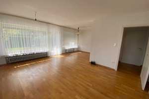 Schöne 6-Zi-Doppelhaushälfte plus 4 Bäder, Keller, gr. Grundstück in Detmold, zentrumsnah – Im Wiesengrund 26, 32760 Lippe (Kreis) – Vorschaubild 3
