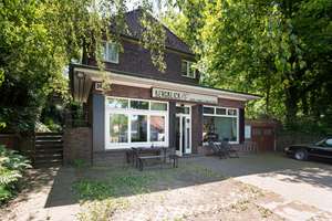 Vielseitig nutzbares Rotklinkerhaus mitten in Volksdorf - Provisionsfrei – Die vollständige Adresse der Immobilie erhältst du vom Anbieter., 22359 Volksdorf, Hamburg – Vorschaubild 2
