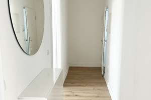 Hochwertig sanierte 2-Zimmer-Altbauwohnung | Neubau im Altbau | Zentrum Biebrich – Bunsenstraße 1, 65203 Biebrich, Wiesbaden – Vorschaubild 3