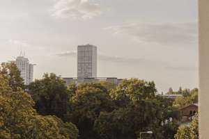Kernsaniertes Altbaujuwel in Kreuzberg mit 3,35 m Deckenhöhe, zwei Balkonen und Spree vor der Tür – Die vollständige Adresse der Immobilie erhältst du vom Anbieter., 10997 Kreuzberg, Berlin – Vorschaubild 8