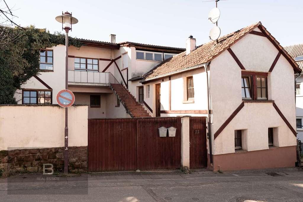 Immobilie in Ilbesheim bei Landau in der Pfalz - FACHWERK-CHARME IN ILBESHEIM - RUHIG. FAMILIÄR. - Bild 0