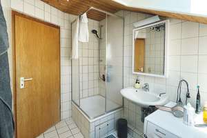 Helle 2-Zimmer-Dachgeschosswohnung in Untergruppenbach – Die vollständige Adresse der Immobilie erhältst du vom Anbieter., 74199 Untergruppenbach – Vorschaubild 9