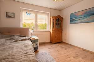 Dreifamilienhaus mit aufgeteilten Einheiten in Bonn – Kapitalanlage oder Mehrgenerationenwohnen – Die vollständige Adresse der Immobilie erhältst du vom Anbieter., 53121 Dransdorf, Bonn – Vorschaubild 5