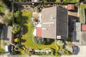 Attraktives 1 - 2 Familienhaus in begehrter Lage von Mönchengladbach-Wickrath – Die vollständige Adresse der Immobilie erhältst du vom Anbieter., 41189 Wickrath-Mitte, Mönchengladbach – Vorschaubild 3