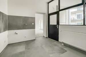 5 Zimmer – frisch renoviert – zentrale Lage – Erstbezug – Brüderstraße 14, 44787 Gleisdreieck, Bochum – Vorschaubild 9