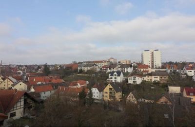 Exklusives Wohnen nahe der Universität Würzburg mit traumhaftem Weitblick