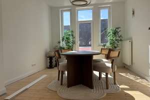 *Schmuckstück in der List - Eilenriedenähe* - Traumwohnung mit Ausbaureserve und separatem Studio