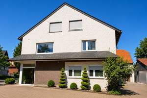 Investor gesucht!  2 Wohn und Geschäftshäuser mit Ausbaumöglichkeit – Die vollständige Adresse der Immobilie erhältst du vom Anbieter., 37696 Marienmünster – Vorschaubild 2