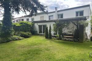 Ihr neues Zuhause: Gemütliches Reihenendhaus in ruhiger Wohnlage – Die vollständige Adresse der Immobilie erhältst du vom Anbieter., 12249 Lankwitz, Berlin – Vorschaubild 2