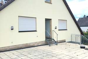 Familienfreundliches Mehrfamilienhaus mit 330 m² Wohnfläche in Fürth  OHNE MAKLER-Gebühr  – Die vollständige Adresse der Immobilie erhältst du vom Anbieter., 90766 Schwand, Eigenes Heim, Fürth – Vorschaubild 6