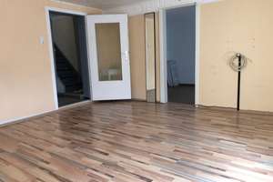 Großzügiges Einfamilienhaus mit Einliegerwohnung in Schömberg
 – Die vollständige Adresse der Immobilie erhältst du vom Anbieter., 72355 Schömberg – Vorschaubild 6
