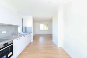 Erstbezug mit Perspektive: Penthouse-Wohnen auf einem neuen Niveau – Eugen-Bolz-Straße 4/2, 73525 Schwäbisch Gmünd – Vorschaubild 2