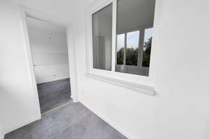Leerstehende 2,5 Zimmerwohnung! Loggia! Tageslichtbad! Badewanne! – Die vollständige Adresse der Immobilie erhältst du vom Anbieter., 1277 Striesen-Ost, Dresden – Vorschaubild 7