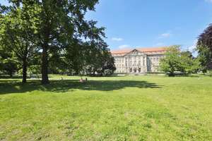 Freie 2-Zimmer-Wohnung mit Blick ins Grüne im gewachsenen Bülowkiez nahe Kleistpark in Schöneberg! – Die vollständige Adresse der Immobilie erhältst du vom Anbieter., 10783 Schöneberg, Berlin – Vorschaubild 18